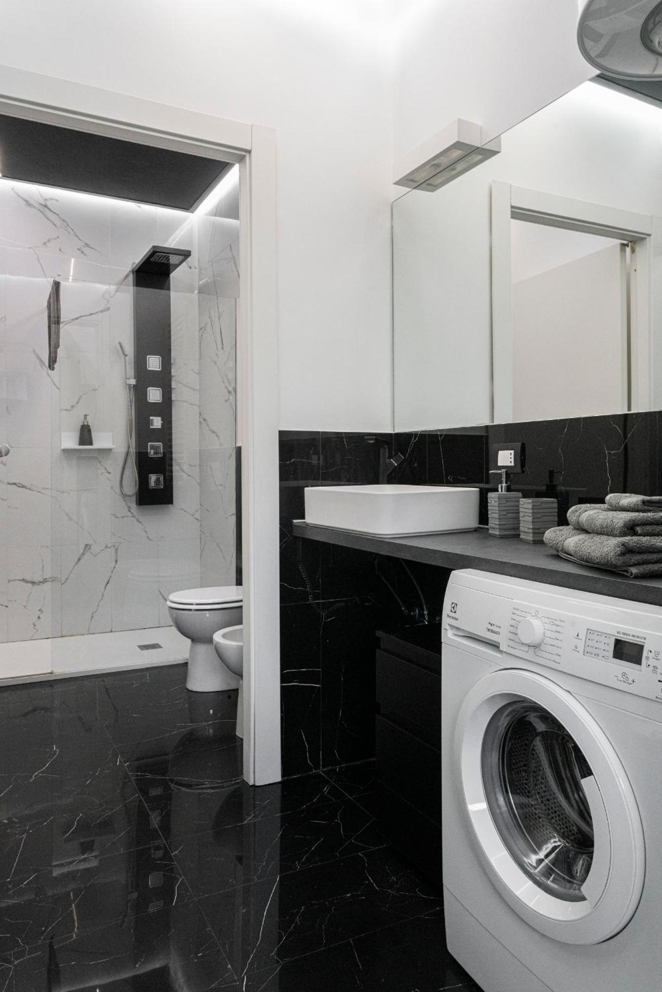 Elegant Sweet Home Suite - Milan, 15 Minute Duomo Exterior foto